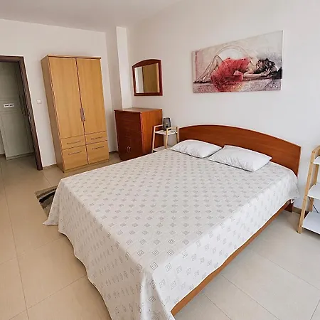 Apartmán Grand Kamelia Family Friendly Hub And Pool